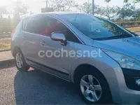 Usado Peugeot 3008 Active 115 CV (84 kW) 2012 Gris / plata Familiar