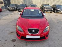 Usado Seat Leon FR 140 CV (102 kW) 2011 Rojo Utilitario