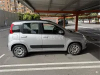 Usado Fiat Panda Lounge 69 CV (50 kW) 2014 Gris / plata Utilitario