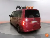 Usado VW Multivan 198 CV (145 kW) 2021 Rojo Monovolumen
