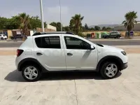 Usado Dacia Sandero Stepway 90 CV (66 kW) 2015 Blanco Berlina