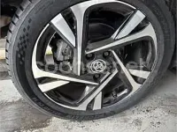 Usado Toyota C-HR Advance 122 CV (89 kW) 2023 Negro SUV