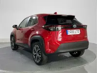 Usado Toyota Yaris Cross Plus 116 CV (85 kW) 2021 Rojo emoción SUV