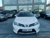Usado Toyota Auris Active 124 CV (91 kW) 2014 Gris / plata Berlina