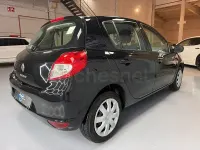 Usado Renault Clio IV 75 CV (55 kW) 2012 Negro Berlina