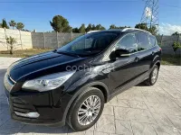 Usado Ford Kuga Titanium 150 CV (110 kW) 2014 Negro SUV