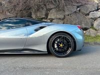 Usado Ferrari 488 670 CV (492 kW) 2016 Gris / plata Coupe