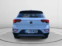 Usado VW T-Roc 116 CV (85 kW) 2024 Blanco SUV