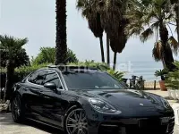 Usado Porsche Panamera 4 462 CV (339 kW) 2018 Gris / plata Utilitario