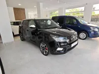Usado SsangYong Tivoli Limited 115 CV (84 kW) 2016 Negro SUV