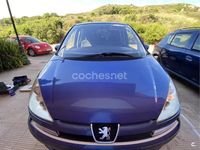 Usado Peugeot 807 109 CV (80 kW) 2004 Azul Monovolumen