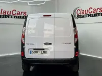 Usado Renault Kangoo 80 CV (58 kW) 2021 Blanco Monovolumen