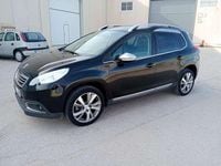 Usado Peugeot 2008 116 CV (85 kW) 2015 Negro SUV