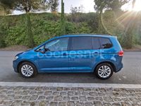 Usado VW Touran Advance 115 CV (84 kW) 2017 Azul Monovolumen