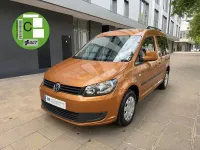 Usado VW Caddy Comfortline 105 CV (77 kW) 2013 Naranja Monovolumen