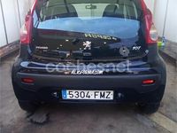 Usado Peugeot 107 Urban Move 54 CV (39 kW) 2007 Negro Utilitario