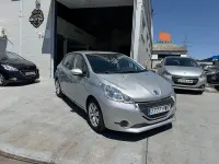 Usado Peugeot 208 Active 82 CV (60 kW) 2014 Gris / plata Utilitario
