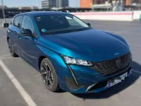 Usado Peugeot 308 Allure 136 CV (100 kW) 2025 Azul Berlina