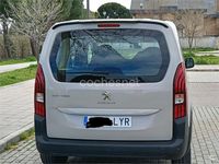 Usado Peugeot Rifter Style 130 CV (95 kW) 2022 Gris / plata Monovolumen