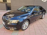 Usado Skoda Superb SportLine 150 CV (110 kW) 2019 Negro Berlina