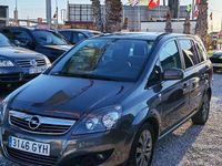 Usado Opel Zafira 140 CV (102 kW) 2010 Gris Monovolumen