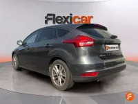 Usado Ford Focus Titanium 125 CV (91 kW) 2018 Gris Utilitario