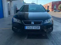 Usado Seat Leon Style 150 CV (110 kW) 2017 Negro Utilitario