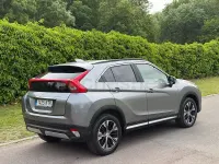 Usado Mitsubishi Eclipse Cross Motion 163 CV (119 kW) 2019 Gris / plata SUV