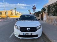Usado Dacia Sandero Lauréate 75 CV (55 kW) 2014 Blanco Berlina