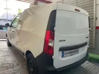 Usado Dacia Dokker Ambiance 90 CV (66 kW) 2015 Blanco Monovolumen