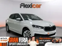 Käytetty Skoda Fabia Ambition 95 HP (69 kW) 2022 Valkoinen Viistoperä