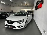 Usado Renault Mégane IV Business 115 CV (84 kW) 2019 Blanco Berlina