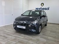 Usado Hyundai i10 67 CV (49 kW) 2021 Gris / plata Utilitario