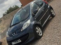 Usado Peugeot 107 Urban Move 54 CV (39 kW) 2008 Gris / plata Utilitario