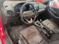 Usado Hyundai i30 GO! 95 CV (69 kW) 2019 Rojo Berlina