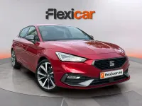 Usado Seat Leon FR 150 CV (110 kW) 2020 Granate Berlina