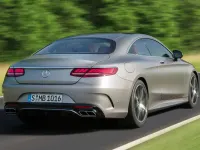 Usado Mercedes S560 469 CV (344 kW) 2019 Blanco Coupe