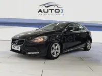Usado Volvo V40 Kinetic 115 CV (84 kW) 2014 Negro Berlina