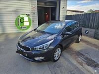 Usado Kia Ceed 100 CV (73 kW) 2013 Gris / plata Utilitario