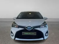 Usado Toyota Yaris Active 101 CV (74 kW) 2016 Blanco Berlina