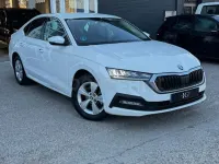 Usado Skoda Octavia Ambition 150 CV (110 kW) 2021 Blanco Berlina