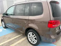 Usado VW Touran Edition 105 CV (77 kW) 2013 Marrón Monovolumen