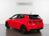 Usado Skoda Fabia Style 110 CV (80 kW) 2022 Rojo Utilitario
