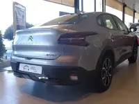 Usado Citroën e-C4 Feel 100 kW (136 HP) 2024 Cinzento Sedan