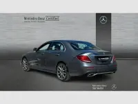 Usado Mercedes E220 AMG line 194 CV (142 kW) 2020 Gris Berlina