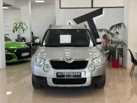 Usado Skoda Yeti Active 105 CV (77 kW) 2014 Gris / plata SUV