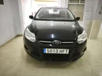Usado Ford Focus Trend 114 CV (83 kW) 2011 Negro Berlina