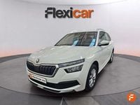 Usado Skoda Kamiq Ambition 110 CV (80 kW) 2021 Blanco SUV