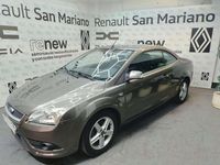 Usado Ford Focus Cabriolet Trend 102 CV (75 kW) 2007 Amarillo Descapotable