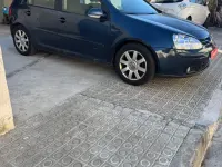 Usado VW Golf IV Highline 140 CV (102 kW) 2006 Gris